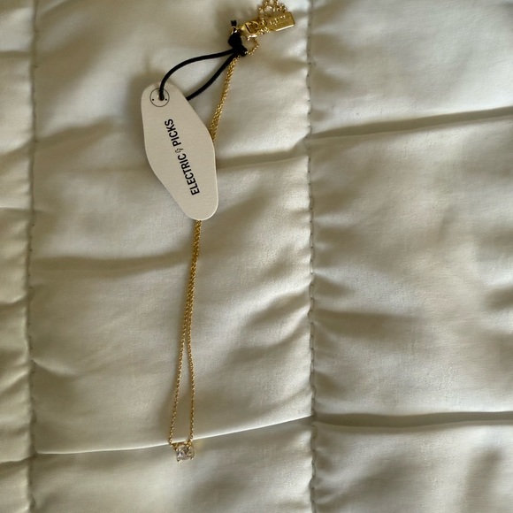 Electric Picks The One Necklace - Picture 4 of 5